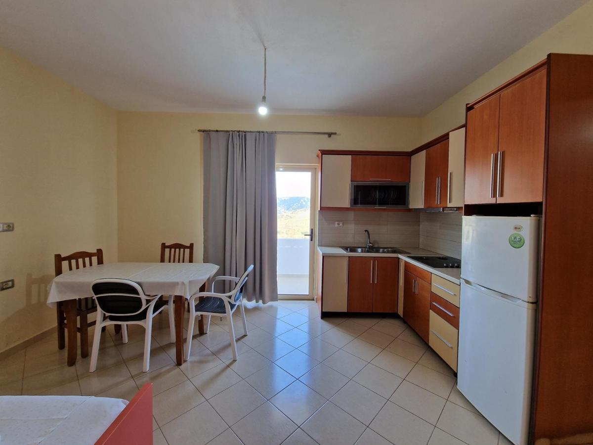 Harizi Apartments Ксамил Экстерьер фото